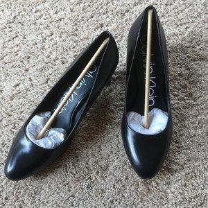 Calvin Klein | Shoes | Nib Calvin Klein 